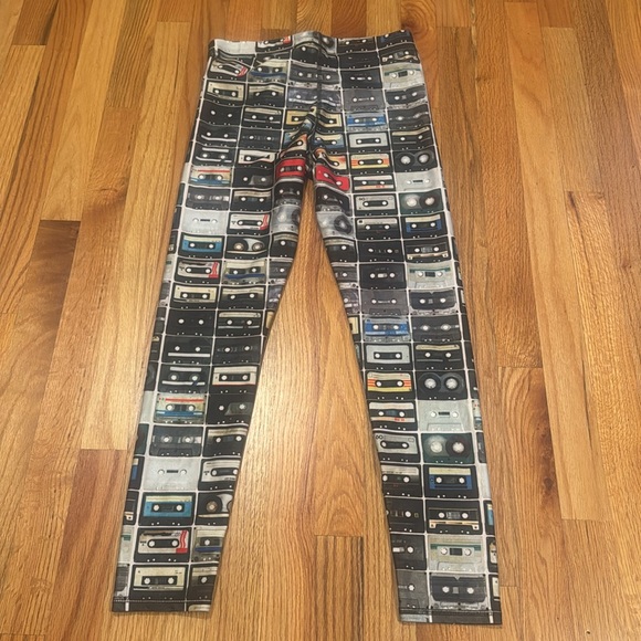 Terez Mix Tapes Leggings - Picture 5 of 6